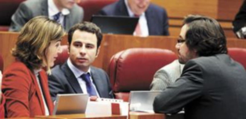 Los procuradores del Grupo Popular Soledad Romeral