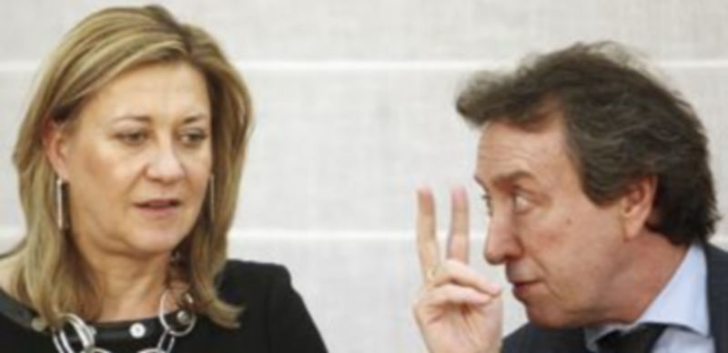 Los consejeros Pilar del Olmo y José Antonio de Santiago-Juárez