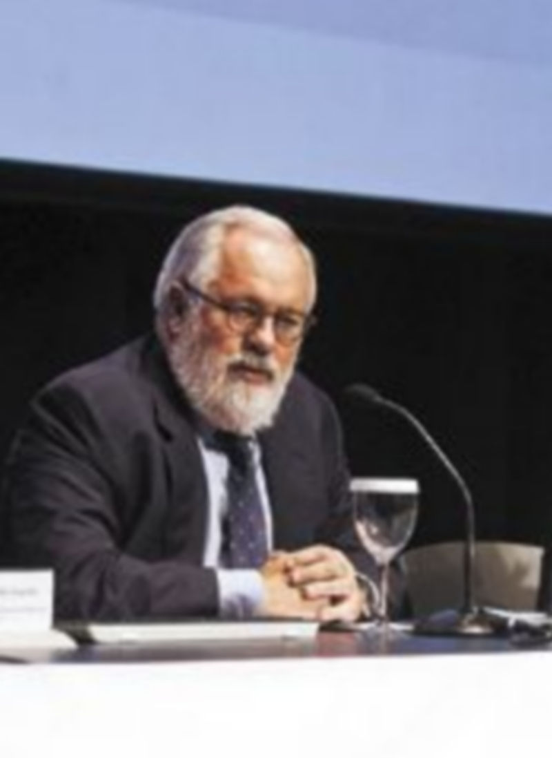 El ministro de Agricultura