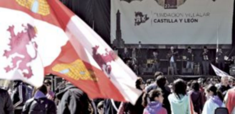 Villalar, mucho más que una fiesta para celebrar el Día de la Comunidad 1 La campa de Villalar fue el escenario donde miles de castellanos y leoneses celebraron la fiesta de la Comunidad con banderas
