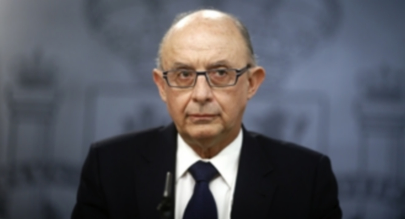 El ministro de Hacienda y Administraciones Públicas