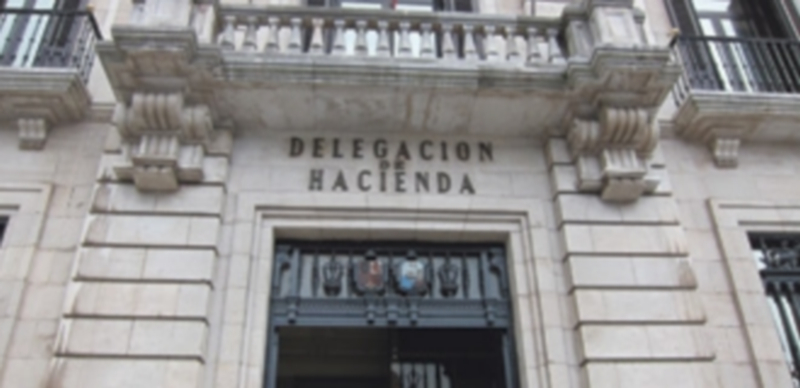 Las deducciones se podrán pedir en cualquier oficina de la Agencia Tributaria. / EP