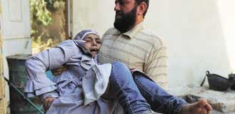 La lucha por el control de la ciudad siria de Alepo siembra el pánico entre los habitantes que aún no han huido. / Reuters