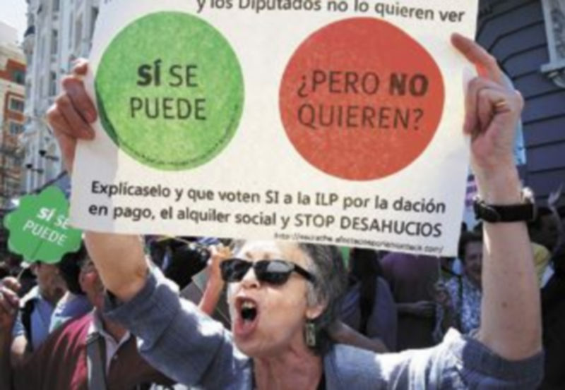 Alrededor de 200 personas se manifiestan muy cerca del Congreso de los Diputados