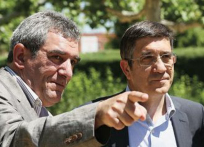 Patxi López reclama que se aísle de banderas políticas el conflicto de Treviño 1 Villarrubia (i) y López