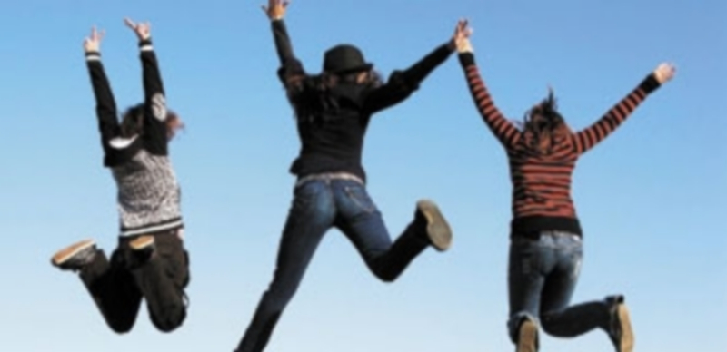 Un alto porcentaje de jóvenes vive de los ingresos de sus padres a pesar de estar bien formados.