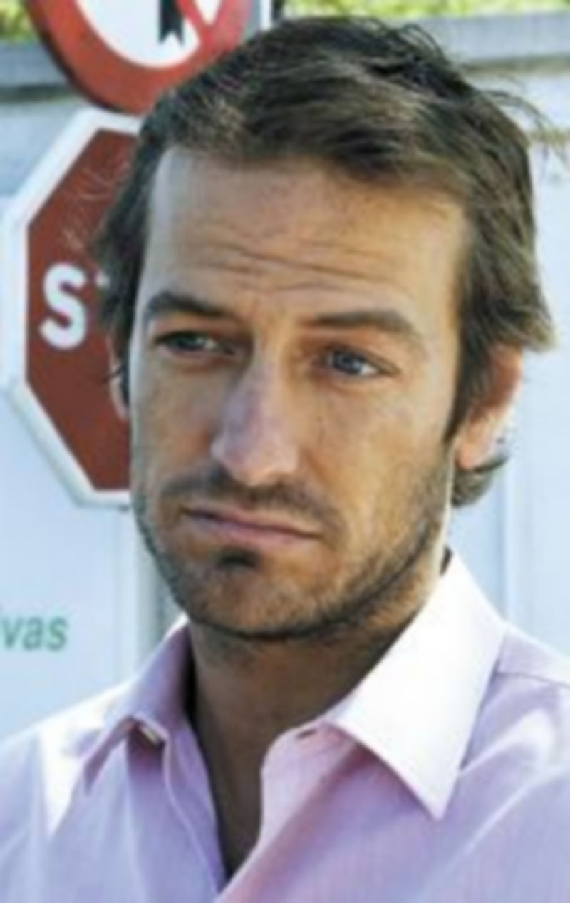 El controlador César Cabo lamenta su «discriminación» como trabajador. / Efe