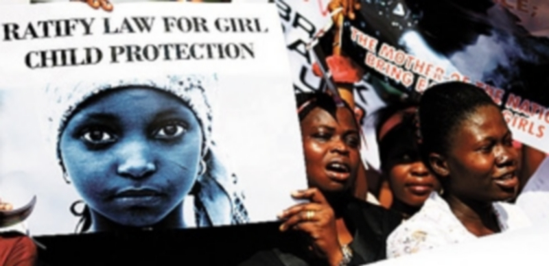 Una manifestación de familiares de las pequeñas raptadas. / Reuters