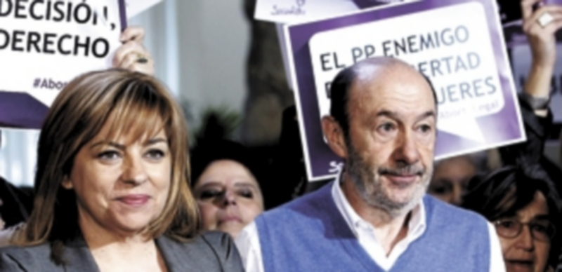 Elena Valenciano y Alfredo Pérez Rubalcaba