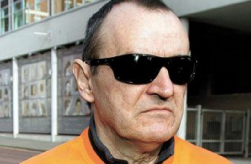 De Juana acudió a la vista con una camiseta de recuerdo al etarra Jon Antza. / EFE