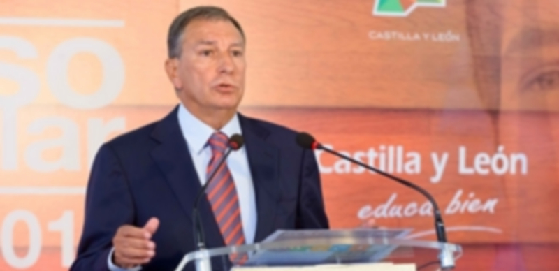 El consejero de Educación