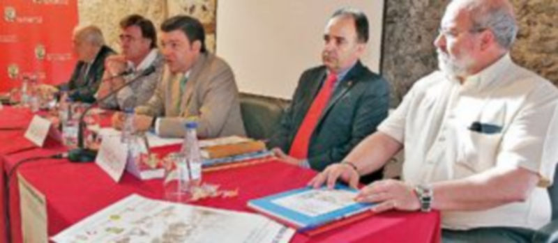 Un momento de la presentación de las Jornadas ayer en el Palacio de Pedro I. / Gabriel Gómez