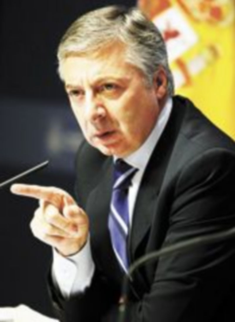 El ministro de Fomento