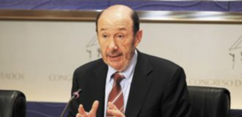 Alfredo Pérez Rubalcaba promete lealtad al presidente del Gobierno en la lucha antiterrorista. / Reuters.