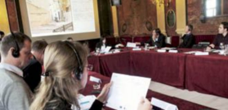 Participantes en un encuentro técnico europeo que se celebra en la ciudad de Burgos. / Ricardo Ordóñez (Ical)