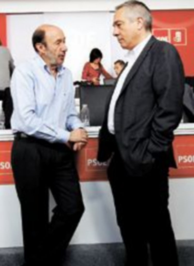 Rubalcaba advirtió el lunes de que se debe revisar la relación con el PSC de Navarro.