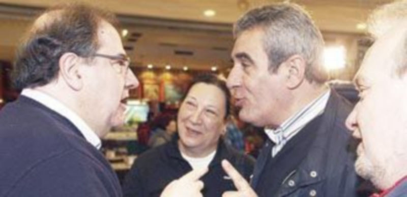 Herrera achaca el descrédito político que refleja el CIS a la crisis económica 1 Tanto el presidente como el líder socialista mostraron su preocupación por los datos del barómetro del CIS. / ICAL