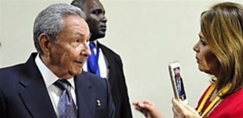 Las últimas aperturas diplomáticas que está viviendo la isla cubana han llevado a las instituciones europeas a debatir sobre los últimos acontecimientos. / E. P.