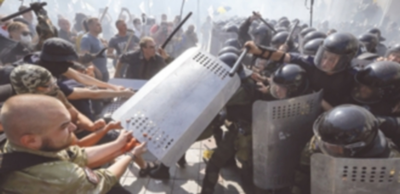 El lanzamiento de una granada contra la Guardia Nacional provocó la muerte de un agente de 24 años de edad. / Efe