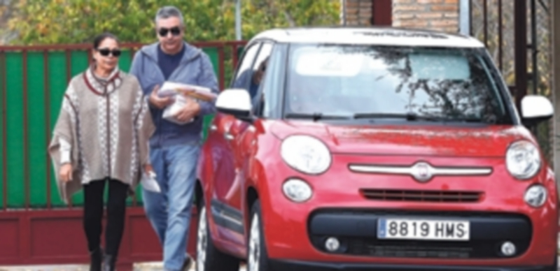 La cantante Isabel Pantoja abandona