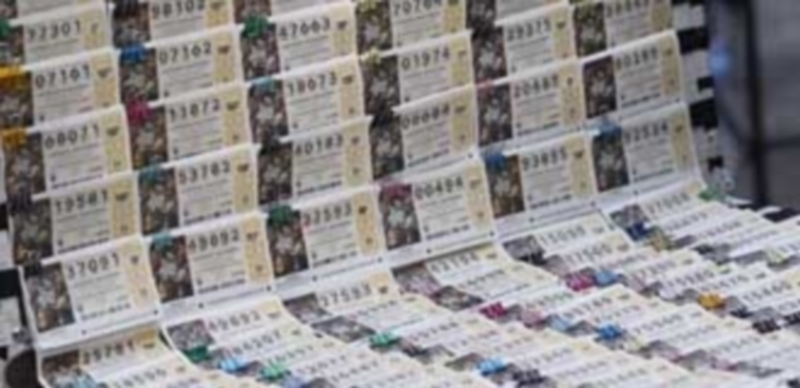 Castilla y León, la comunidad que más gasta en lotería navideña 1 El sorteo extraordinario de Navidad reparte el próximo 22 de diciembre 2.240 millones de euros en premios. / Europa Press