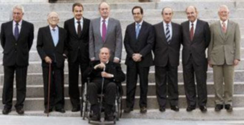 El Rey posa junto al presidente del Congreso