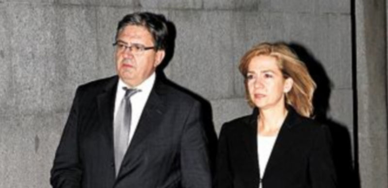 García Revenga continúa siendo secretario personal de las Infantas. / E. Press