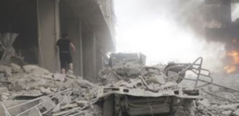 Los combates entre rebeldes y una alianza entre el Ejército y Hezbolá por el control de Quasir continúan. / Reuters