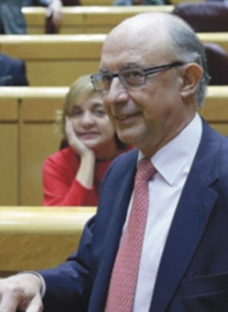 El ministro de Hacienda y Administraciones Públicas