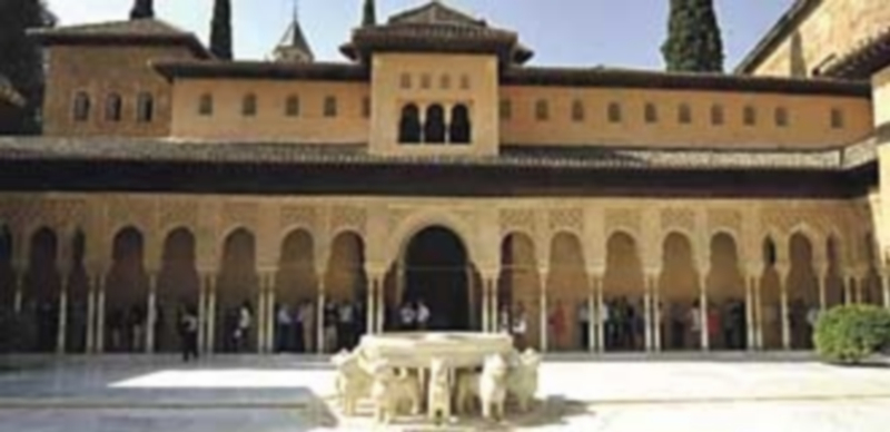 El Patio de los Leones de la Alhambra