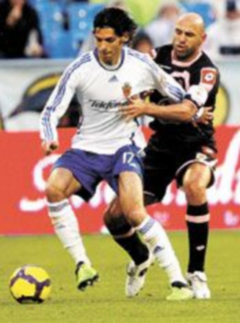 Lafita (i) se enfrentó a sus ex compañeros. / EFE