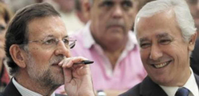 Mariano Rajoy y Javier Arenas asistieron ayer a la clausura de unas jornadas organizadas por la patronal agraria Asaja.  / Efe