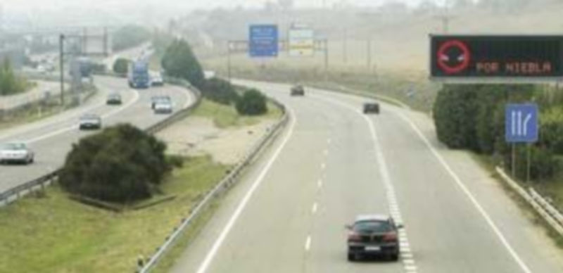 El estudio pide prudencia ante la posibilidad de aumentar a 130 kilómetros la velocidad en las vías de alta capacidad. / ICAL