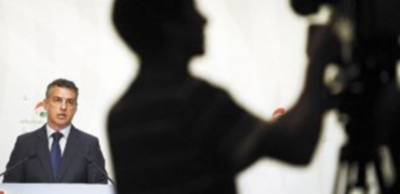 El líder nacionalista es consciente de su necesidad de pactar «desde el minuto uno» para conseguir gobernar con tranquilidad su región. / Reuters