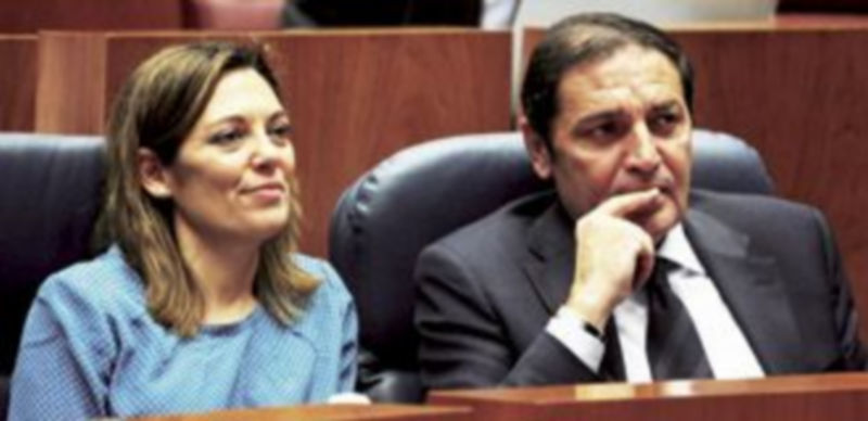 El PP defiende la sanidad rural pese a no devolver las urgencias nocturnas 1 Los consejeros de Familia e Igualdad de Oportunidades y Sanidad