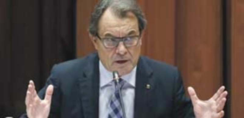 Mas afirma que la contratación pública en Cataluña es “impecable” 1 El presidente de la Generalitar de Cataluña