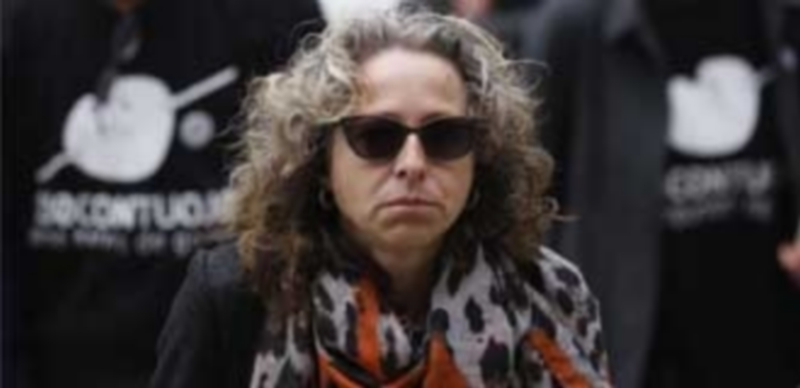 Ester Quintana a su llegada a la Audiencia Provincial de Barcelona. / Efe