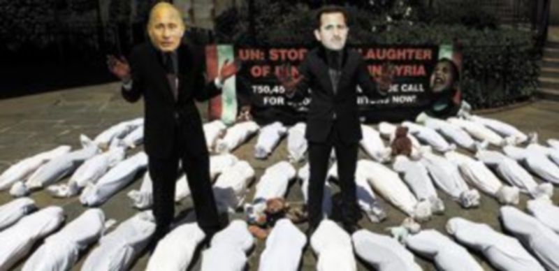 Una protesta recrea a dos figurantes de Al Asad y del dirigente ruso