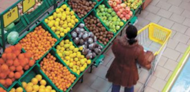 Los expertos recomiendan planificar un régimen alimenticio amplio en productos frescos y mediterráneos para evitar problemas relacionados con el peso.