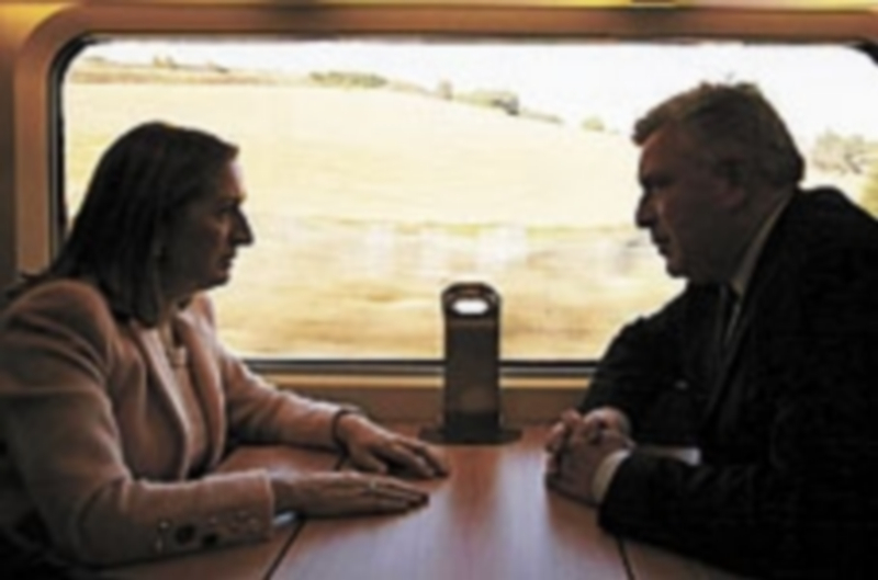 Ana Pastor y su homólogo galo.