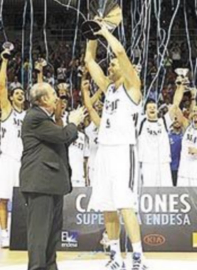 Los blancos lograron el primer título de la temporada