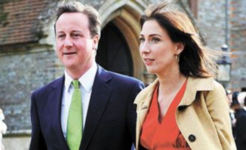David Cameron y su esposa