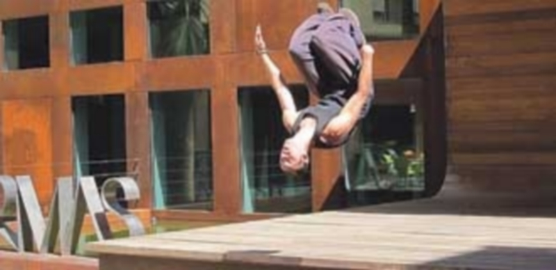 La consejería de Familia e Igualdad de Oportunidades recalca que el empleo es la mayor preocupación juvenil. / E. P.