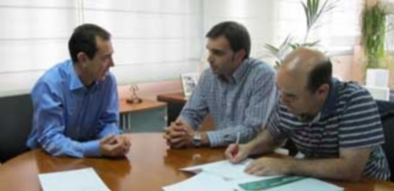 El 22 por ciento de las empresas creadas durante el año 2015 fueron sociedades exprés. / Europa Press