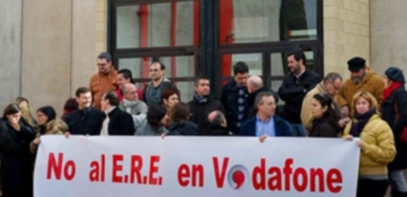 Acción de protesta por un Expediente de Regulación de Empleo abierto en una empresa de telefonía. / Agencias