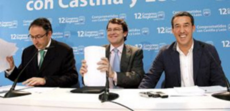 Alfonso Fernández Mañueco (c)