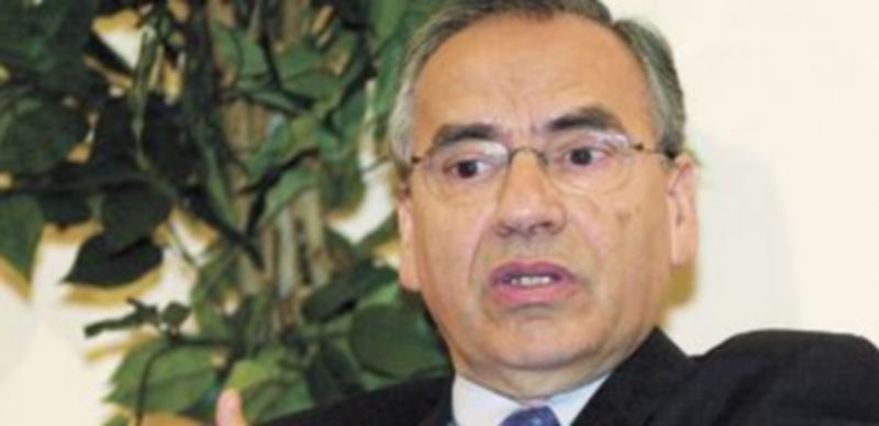 Alfonso Guerra no quiso posicionarse por ningún nombre como futuro líder socialista. / Efe