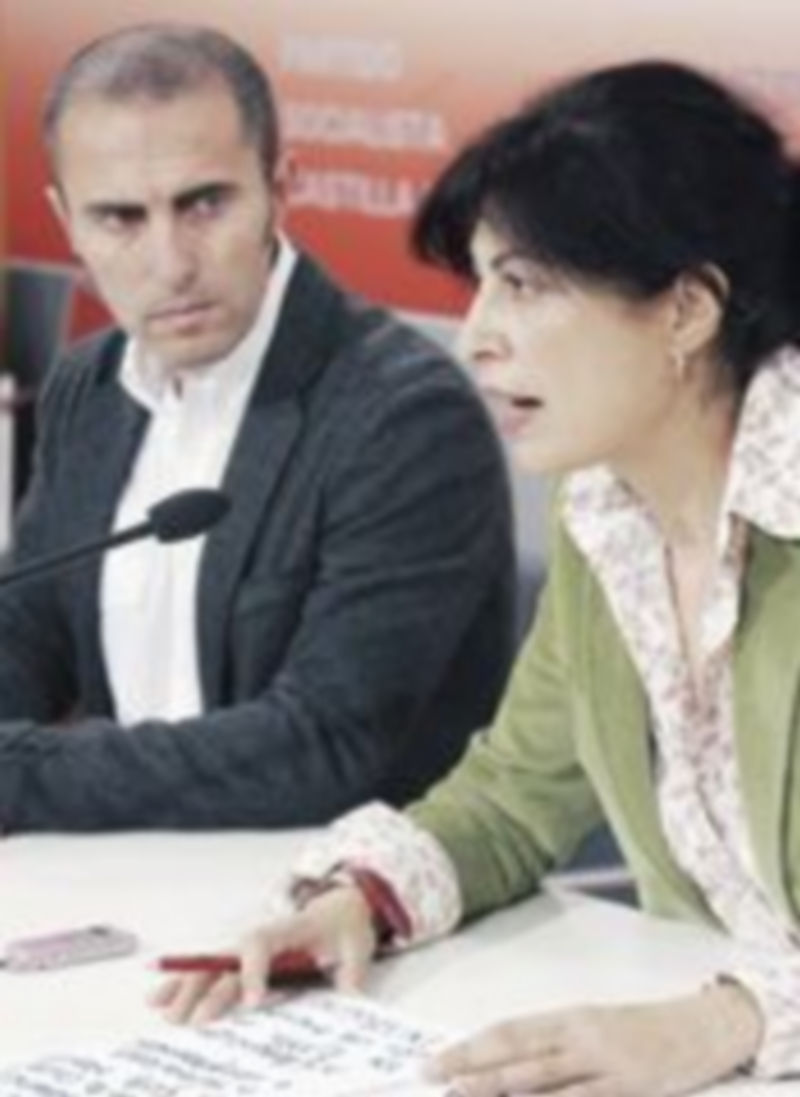 López y Redondo presentaron la ponencia marco para el congreso regional. / Ical