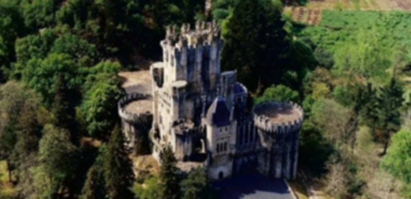 Vista del Castillo de Butrón en Gatika