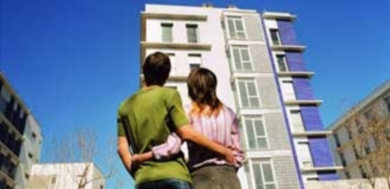 La Junta tramita 16.908 solicitudes para las ayudas al alquiler social 1 La convocatoria es incompatible para los beneficiarios de las subvenciones del año 2014. / Europa Press